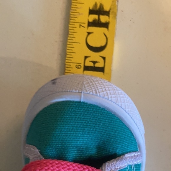 Chula Hightops - Picture 5 of 6